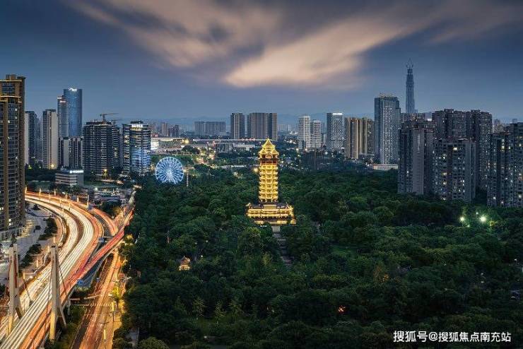 成都「萬(wàn)景公園道1號(hào)」6月置業(yè)指南：沉浸式VR實(shí)景看房全系戶型精析獨(dú)家鉅惠倒計(jì)時(shí)資深顧問(wèn)定制服務(wù)自住與投資價(jià)值全方位解讀(56字)(圖2)